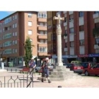 Peregrinos del Camino de Santiago a su paso por el municipio de San Andrés del Rabanedo.