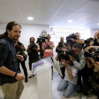 El líder de Podemos, Pablo Iglesias, durante la rueda de prensa que ha ofrecido este jueves para analizar el resultado del 24-M.