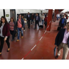 Llegada de viajeros del AVE de León a la estación de Chamartín