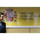 El ministro de Industria, Energía y Turismo, José Manuel Soria, pretende despedir la legislatura con una bajada de la luz.