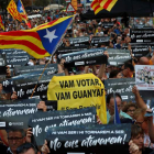 Concentración ante la Consejería de Economía para recordar los hechos del pasado 20-S. A. GARCÍA