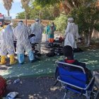 Personal de Emergencias atiende a los supervivientes en el aeropuerto de Tenerife Sur. 112 CANARIAS