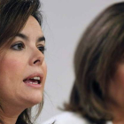 Sáenz de Santamaría y Báñez, durante la rueda de prensa ofrecida tras la reunión del Consejo de Ministros.
