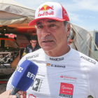 Carlos Sainz compite en el Dakar. EFE