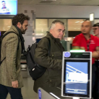 Imagen de Santos Cerdán el viernes a su llegada a Ginebra. EFE