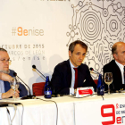 Santiago Niño Becerra, Isaac Martín Barbero y Carlos Rodríguez Braun, en la charla de ayer