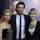 Elizabeth Banks, Liam Hemsworth y Jennifer Lawrence.