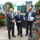 Pedro Escuredo recibió a Tomás Villanueva, un miembro de su gabinete y a Silvia Franco.