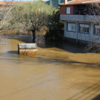Estado que presentaba ayer el Órbigo a mediodía, en Cebrones del Río