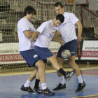 Los jugadores del Ademar en el entrenamiento de ayer.