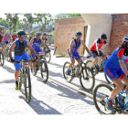La Marcha BTT Valle de Sabero reunió en la salida de su 26ª edición a más de 200 participantes. DL