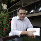 El novelista Ignacio Martínez de Pisón.