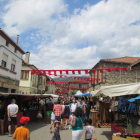 Desde ayer y hasta hoy, el tradicional mercado medieval acapara la atención de propios y extraños con numerosas actividades para grandes y pequeños.
