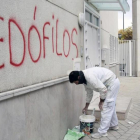 Pintadas contra la pedofilia en Granada, en el 2014