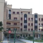Imagen reciente de la residencia mixta de mayores de Flores del Sil, en Ponferrada. L. DE LA MATA