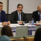 David Díez Revilla, Rafael Hinojosa y José Luis Gorgojo, ayer durante la charla.