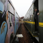 El presidente de la asociación, Buenaventura Durruti, en los trenes en los que se cuelan los okupas