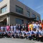 Los componentes de la Deportiva y de Bio3 guardaron una instantánea para el recuerdo