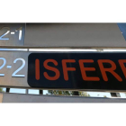 Logotipo de Isfere en un polígono industrial próximo a León