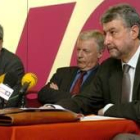 Méndez y Fidalgo  junto al secretario general de la Confederación Europea de Sindicatos, John Monks