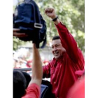 Chávez muestra su satisfacción tras ejercitar su derecho al voto