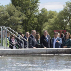 Silván, ayer, en su visita a Villadiego junto al presidente de la Diputación de Burgos y el alcalde.