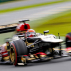 Raikkonen firma en Melbourne su vigésima victoria en Fórmula 1, la segunda tras su regreso, el año pasado, después de dos temporadas en el mundial de rallys.