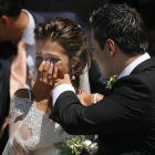 Paula Echevarría, muy emocionada el día de su boda al salir de la Basílica de Covadonga en el año 2006. ALBERTO MORANTE