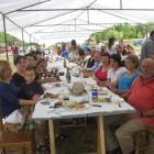 Hermandad entre foráneos y vecinos en una gran comida