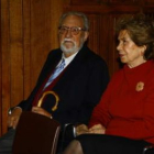 La viuda de Antonio Pereira, Úrsula Rodríguez, en un rincón de su casa en León.