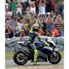 Valentino Rossi durante los entrenamientos en el circuito de Donington