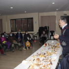 El micólogo José Antonio Sánchez durante la charla. CAMPOS
