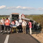 Una furgoneta se salió de la vía, en el km. 374 de la A-6.