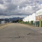 Tramo de la calle que permitirá la ampliación de la empresa Seprolesa-Cidacos. CAMPOS