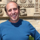 Michael Rockland, delante del Hostal de San Marcos.