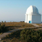 Panorámica del telescopio principal, de 3,5 metros de diámetros, del observatorio astronómico de Calar Alto, en la sierra almeriense de los Filabres.