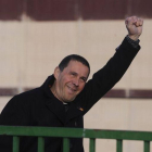 Arnaldo Otegi, con el puño en alto, a su salida de la cárcel de Logroño el pasado 1 de marzo.