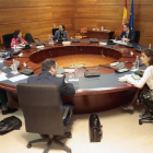 El Consejo de Ministros celebrado ayer con Sánchez e Iglesias al frente. JOSÉ MARÍA CUADRADO JIMÉNEZ