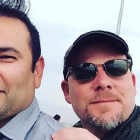 El fotoperiodista estadounidense David Gilkey, que trabajaba para NPR, y su intérprete afgano Zabihulá Tamana.