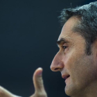 Valverde, en una rueda de prensa en la ciudad deportiva del Barça.