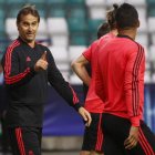 Julen Lopetegui confía en reforzar su plantel antes del próximo 31 de agosto. TOMS KALNINS