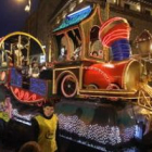 La del tren fue una de las carrozas más espectaculares y también un guiño a la minería del carbón.