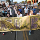 Más de 200 personas se manifiestan en las calles de Arizona en contra de la nueva norma.