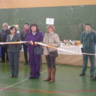 La feria se celebra en el polideportivo de Villablino.