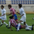 Álvarez Tomé cambió el habitual traje de los partidos por el chandal