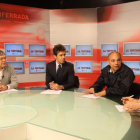 Manuel Félix, Miguel Ángle Blanco, Pedro Monasterio y Marisa Vázquez durante la emisión de La Tertulia de La 8 Bierzo.