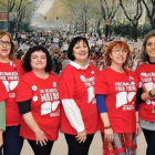 Rosa Flores (tesorera), Ana Fontán (secretaria), Trinidad Martos (vocal), Mª Jesús Santos (responsable de comunicación), Ángeles Fernández (presidenta), Pilar Merino (asesora) y Elsa Tobeña (vicepresidenta). DL
