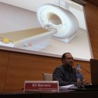 Presentación a cargo de Gil Barrero.
