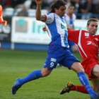 Óscar de Paula marcó dos nuevos goles. En la imagen el delantero deportivista logra el último tanto