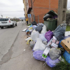 Tras 10 días de huelga, el problema de la basura es evidente. L. DE LA MATA